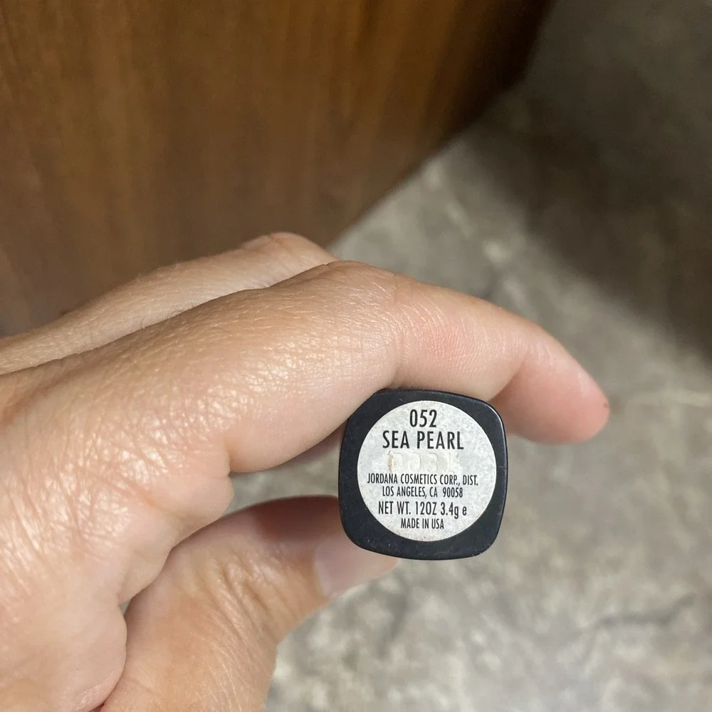 Jordana Lipstick 052‎ Sea Pearl Hard To Find, Discontinued!